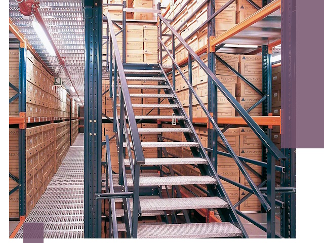 Лестницы складские прочные и безопасные под ключ в Стерлитамаке